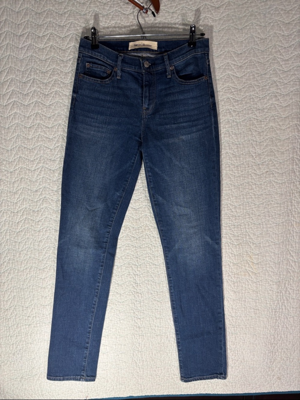 GAP Women's Straight Leg Jeans - Medium Blue Wash